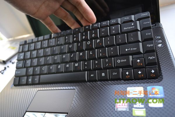 聯(lián)系超薄機型U450P拆解更換內(nèi)存以及硬盤詳細教程！