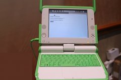 英特爾下一代OLPC XO-4筆記本已經(jīng)有新款發(fā)型亮相ces