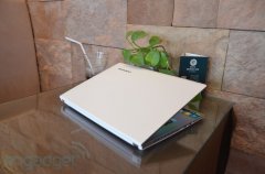 聯(lián)想發(fā)新版S410機(jī)型使用了更好的鍵盤手感設(shè)計(jì)分辨率不變化！