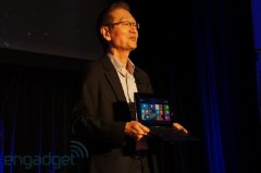 華碩的Transformer Book新加入T100與T420一樣使用碳纖維材質(zhì)！